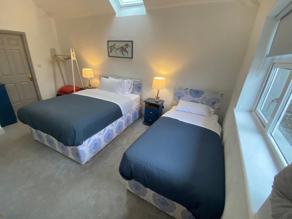 Sanctuary Lodge Cork Ngoại thất bức ảnh
